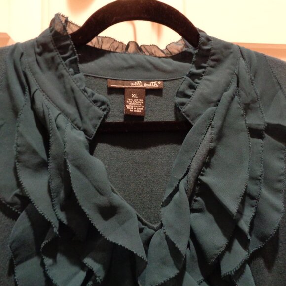 Willi Smith dark teal top! Front ruffle, keyhole neckline, stretchy knit - Picture 3 of 5